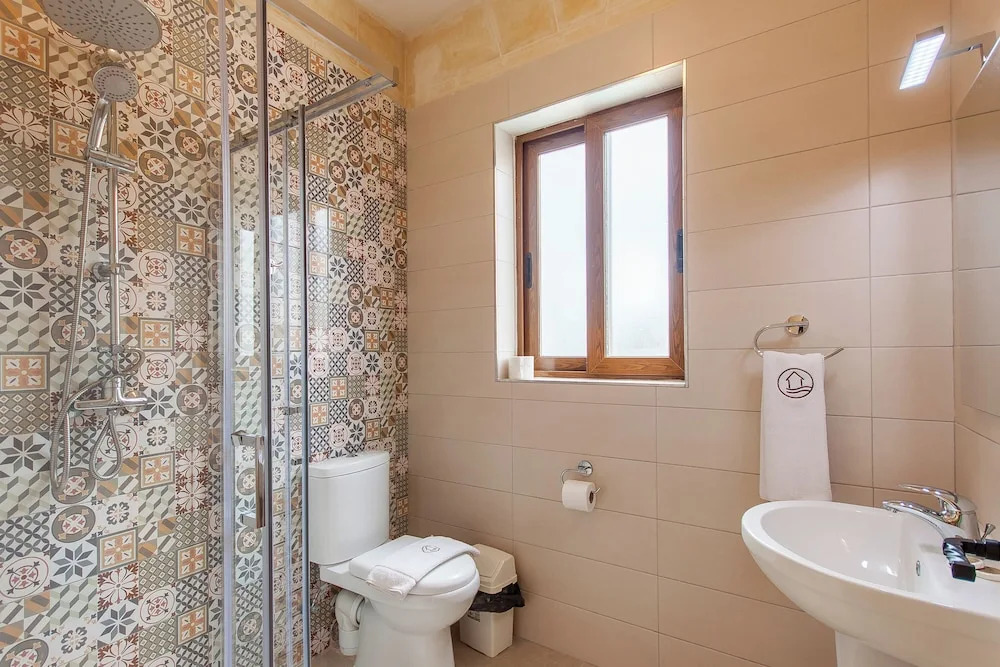 Nadurija, So Nice Gozitan Villa + Pool - Happy Rentals