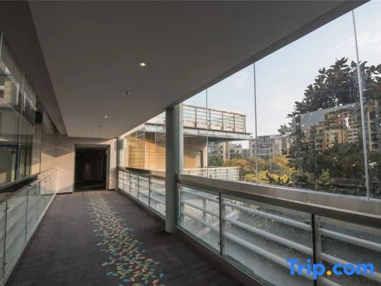 Super 8 Hotel (Suzhou Jinfeng Road Subway Station Yushan Road)