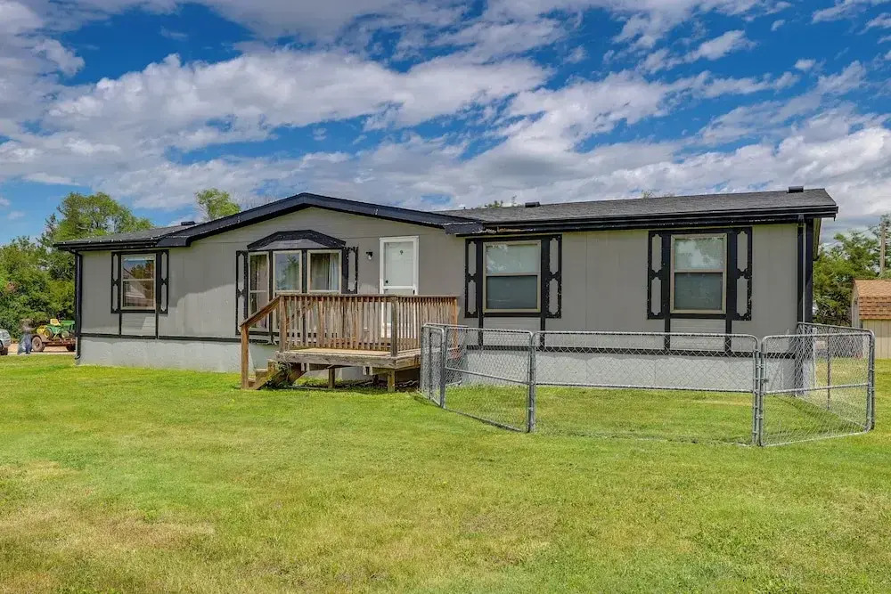 Kadoka Home ~ 22 Mi to Badlands National Park!