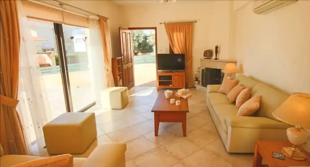 Villa Camelot by Ezoria Villas