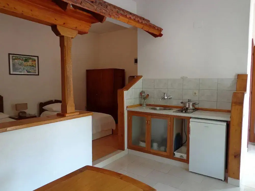 Brane - 150m From sea - SA3