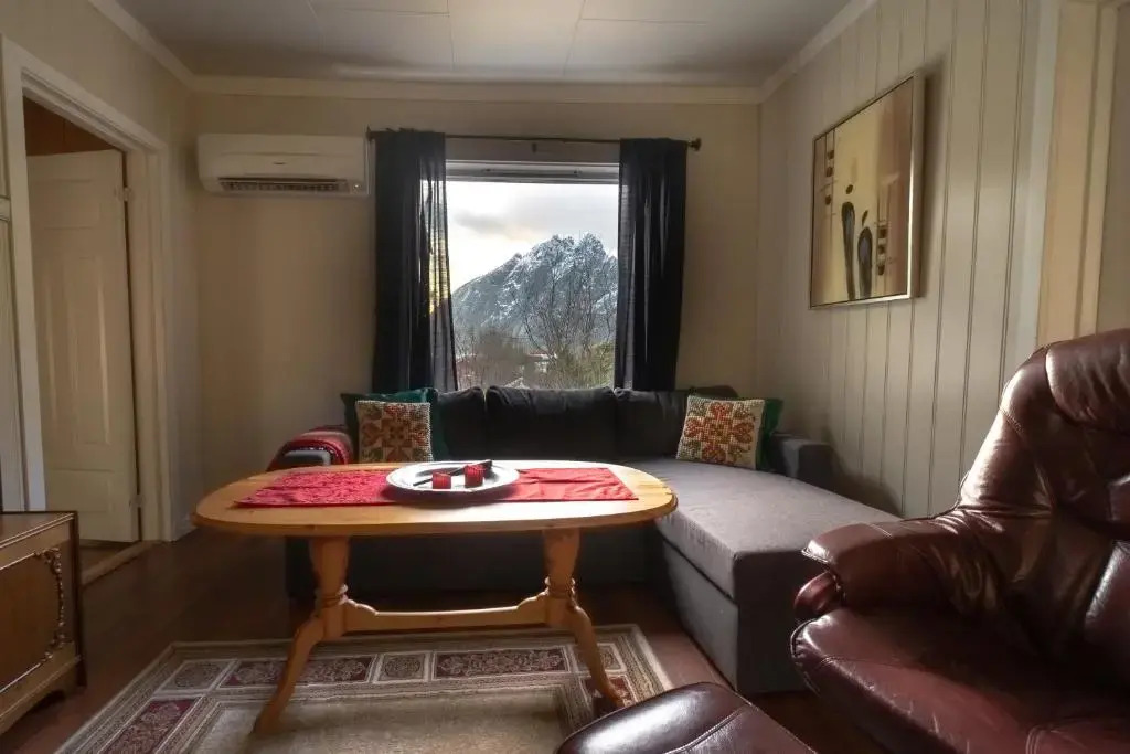 Leifs House