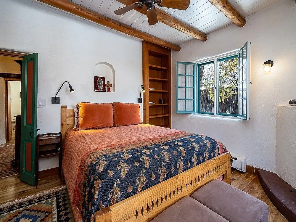 Historic Garden Retreat by Kokopelli Property Management