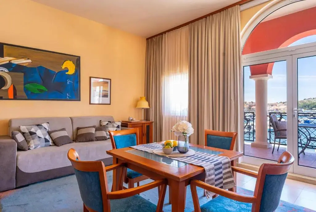 Villa Arcadium