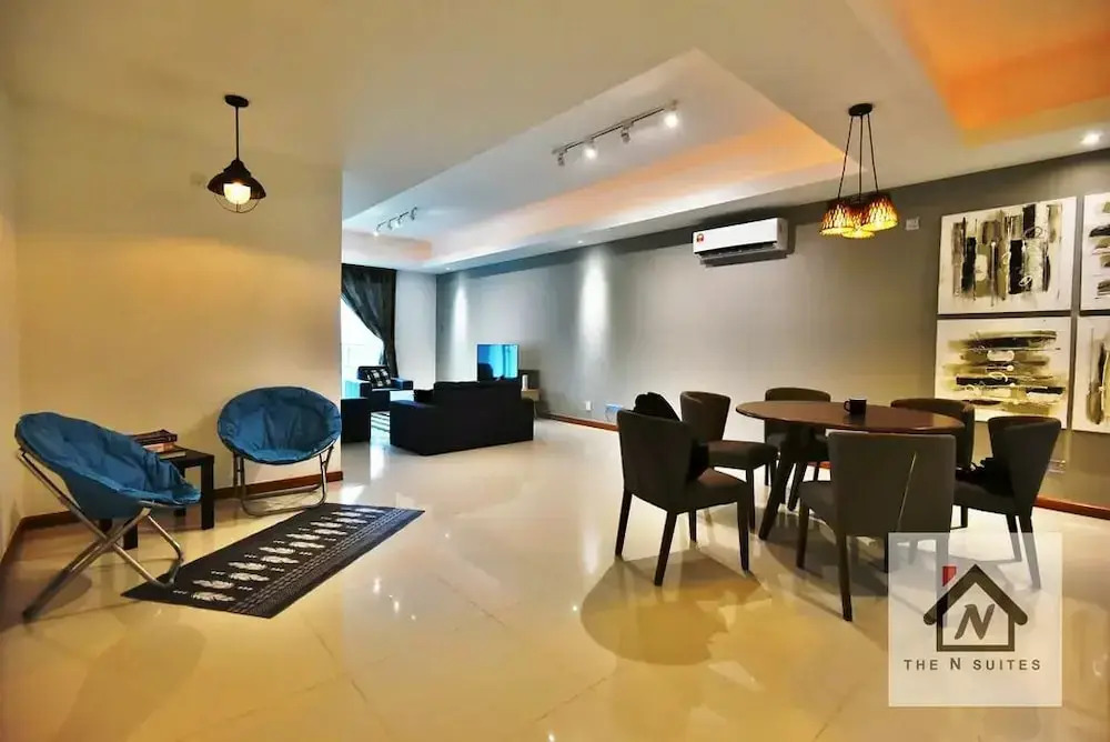The N Suites Cozy and Spacious