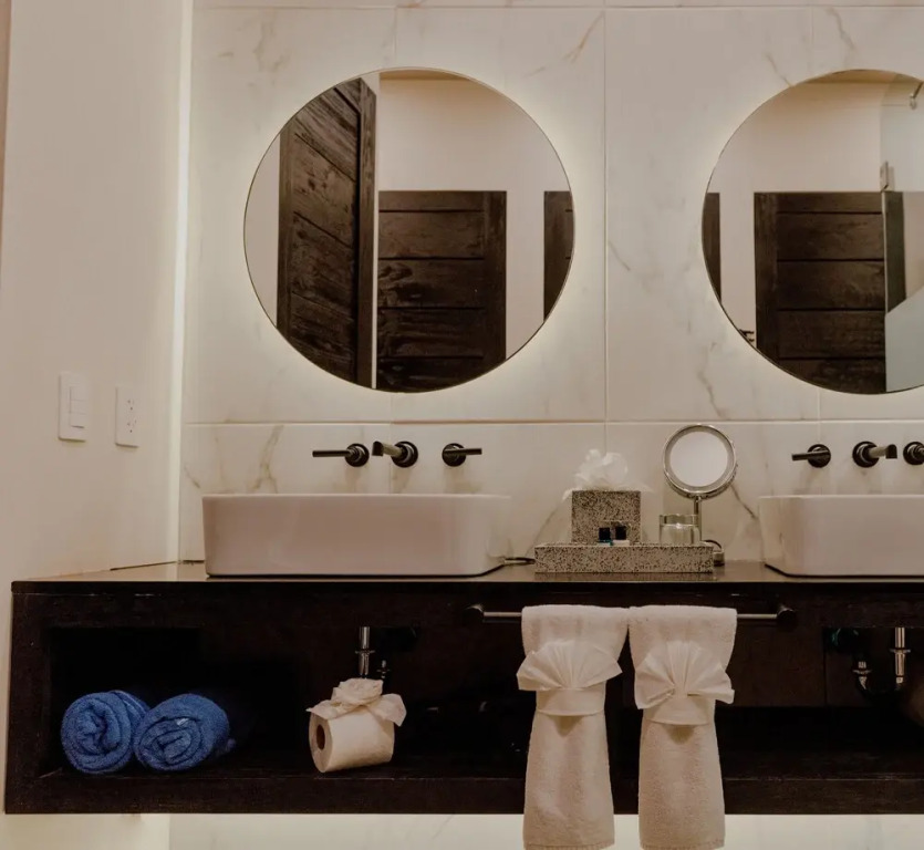 2 Bedroom Luxury Suite 204
