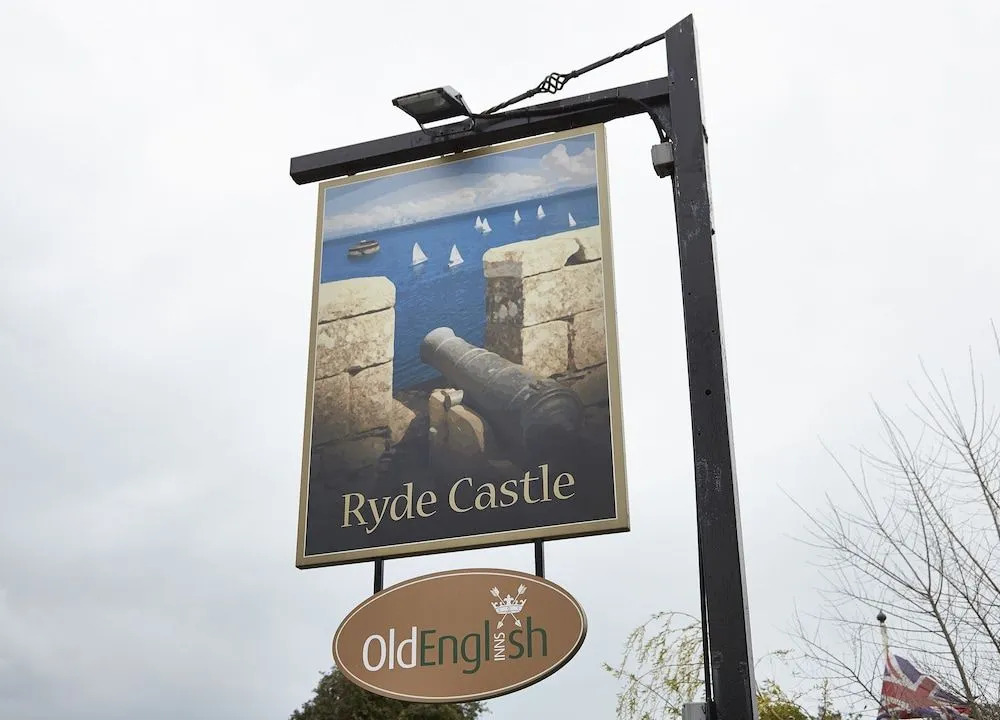 Ryde Castle by Greene King Inns