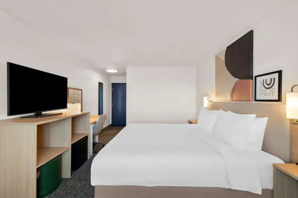 Spark by Hilton Norfolk