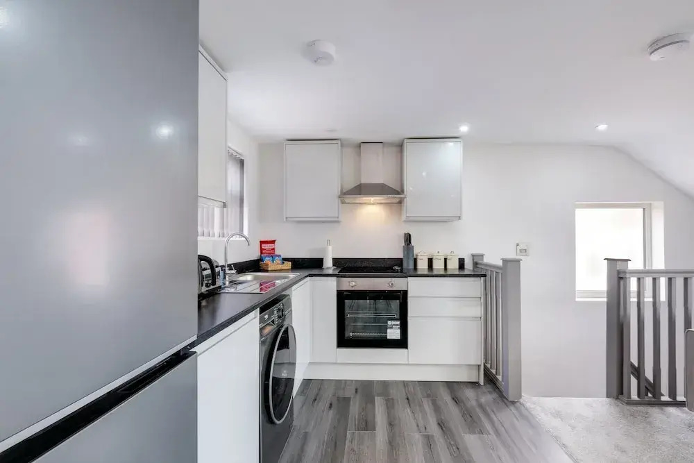 Newly Converted 3 Bed Apt. in Hounslow