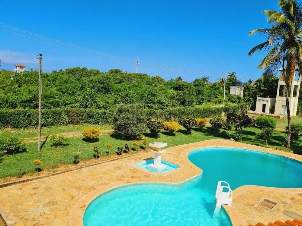 Lux Suites Sanuna Villas Diani
