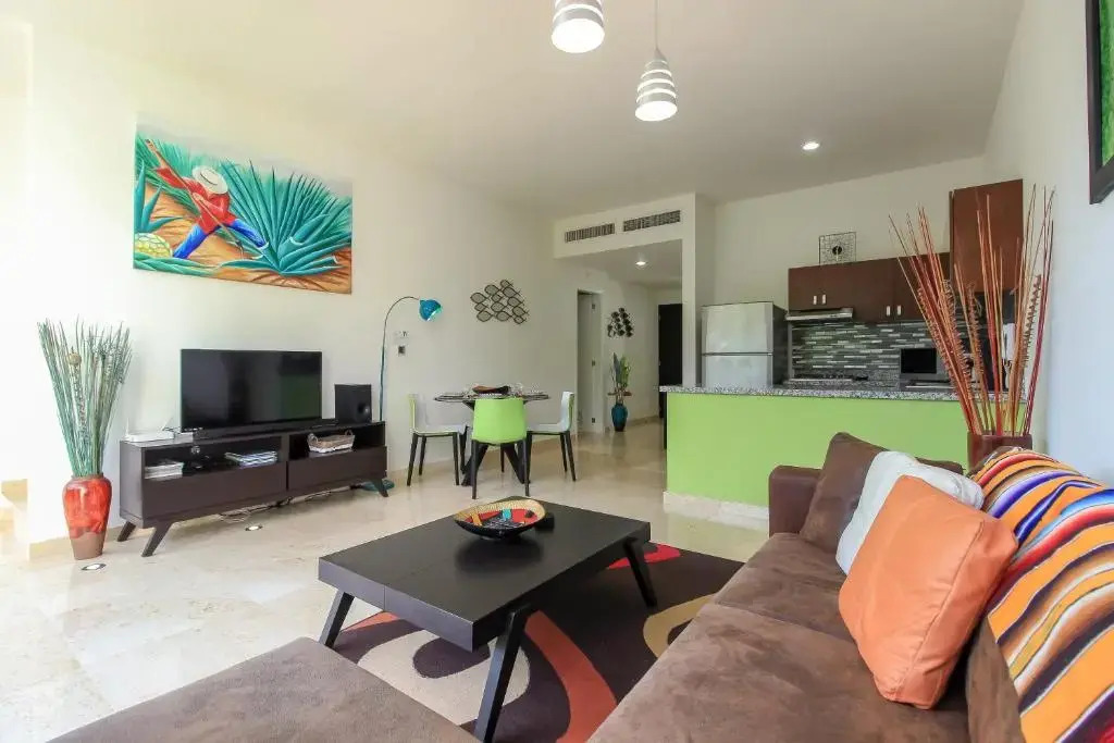 Exceptional 2Story Penthouse with Hot Tub and Rooftop Terrace in Bahia Principe
