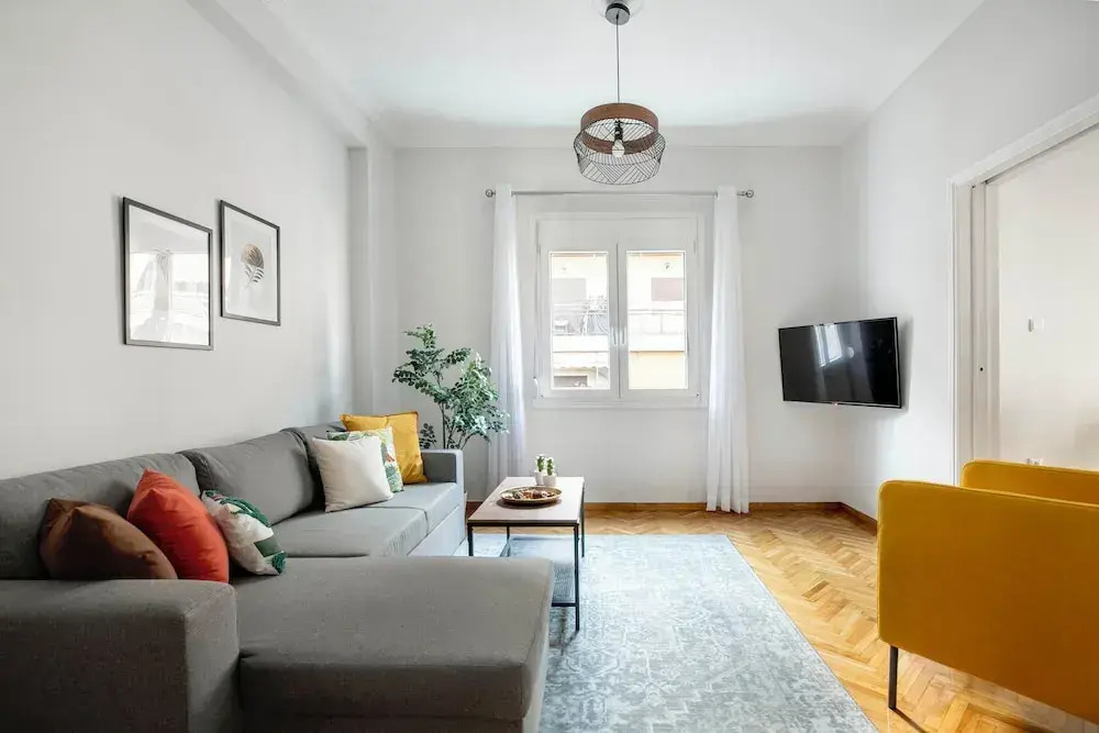 Dew 1-Bedroom Apartment in Athens