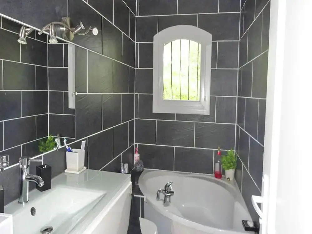 Villa in Puget-sur-Argens with Pool & Garden