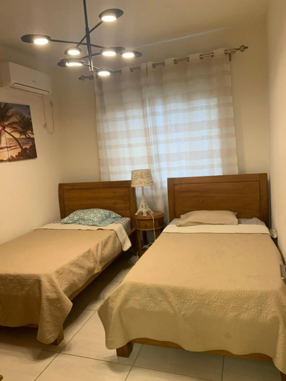 Oceanside Appartment
