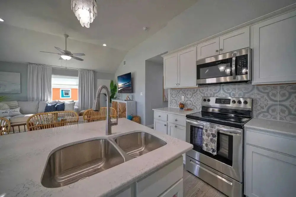 Two Port A Homes Near Beach & Nature Preserve Ideal Group Retreat