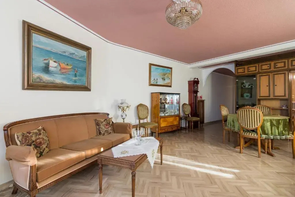 Acropolis View apartment 120sqm