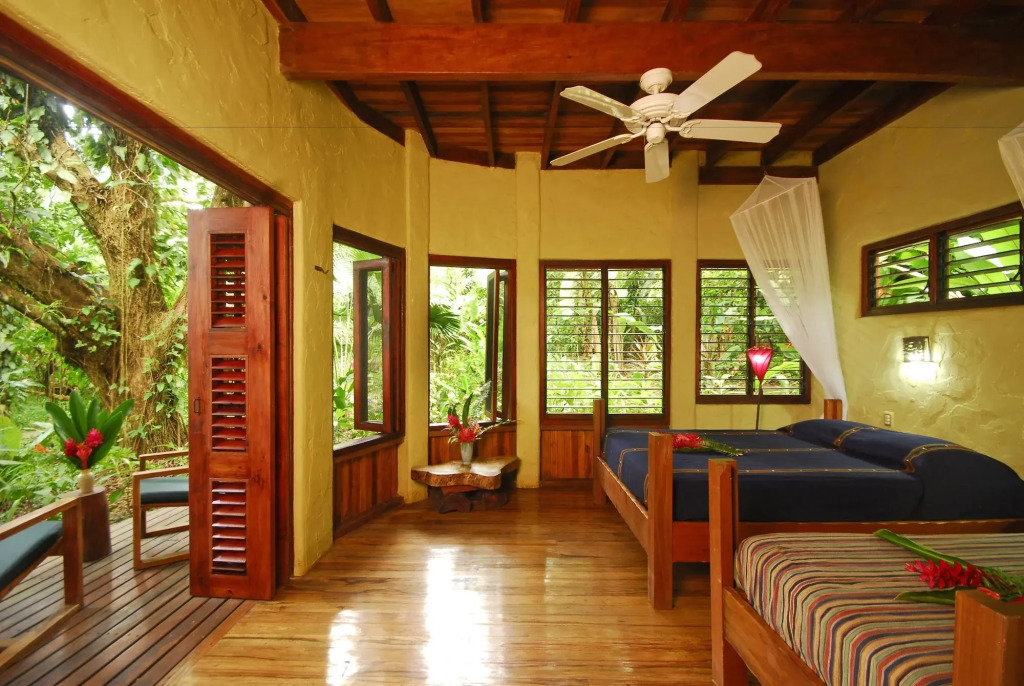 Playa Nicuesa Rainforest Lodge