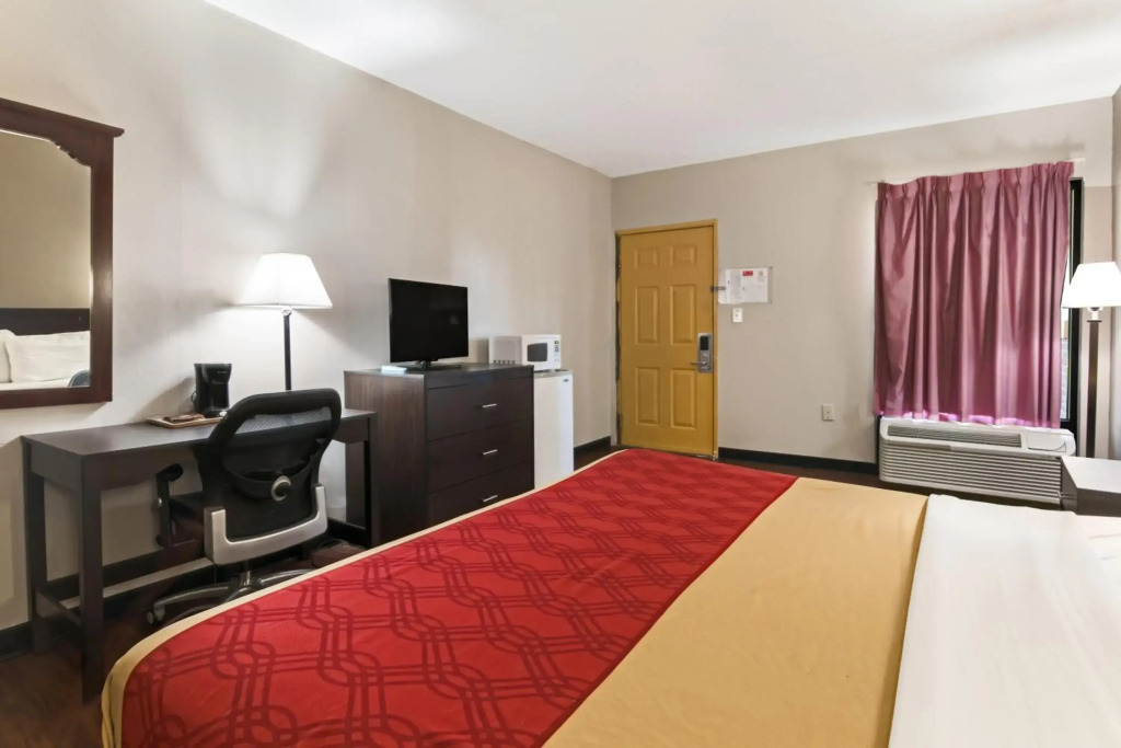 Econo Lodge - Conyers