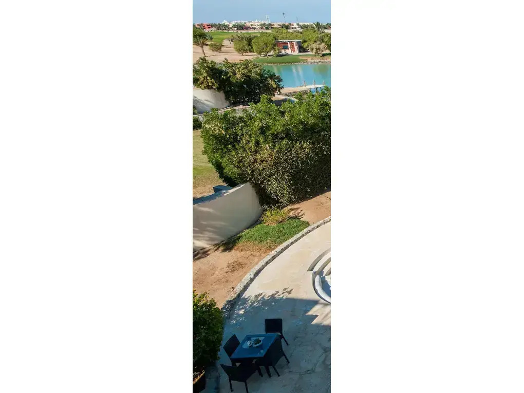 Beachfront El Gouna Villa with Pool - Sabina Y144