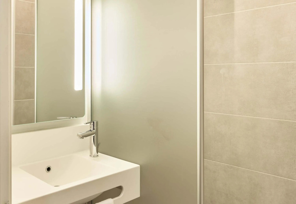 B&B HOTEL Le Port Marly Saint Germain en Laye