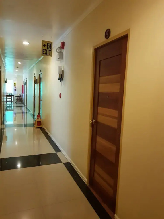 Henady Inn Annex