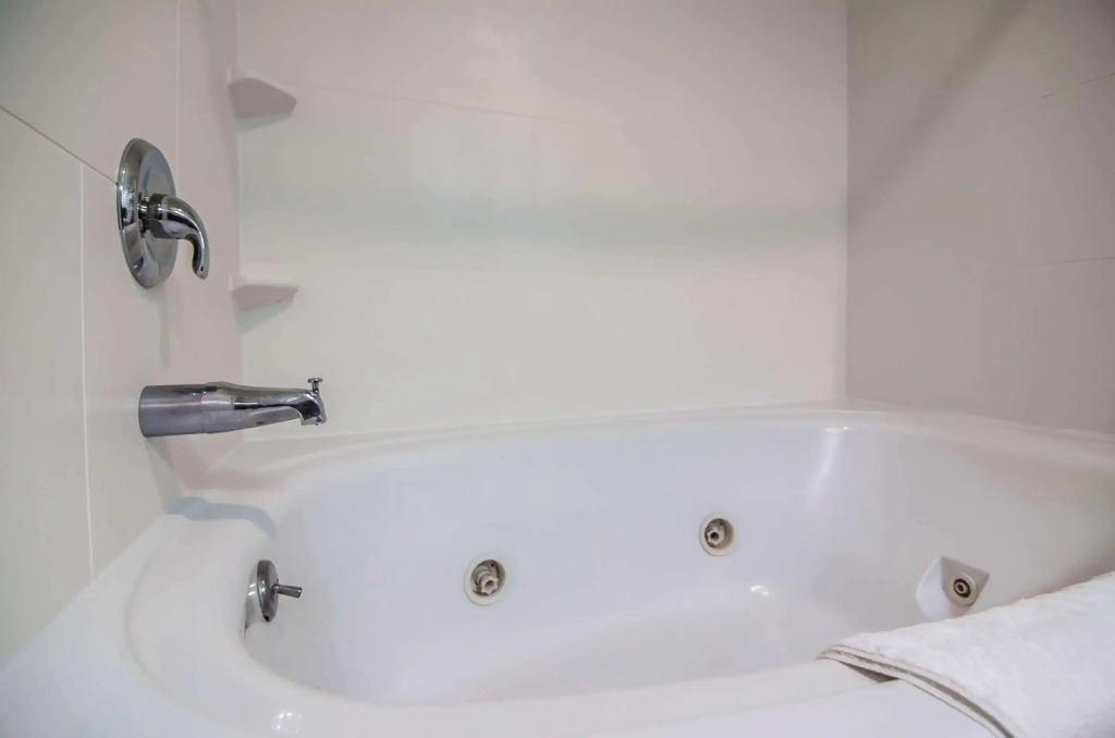 Quality Suites St. Joseph
