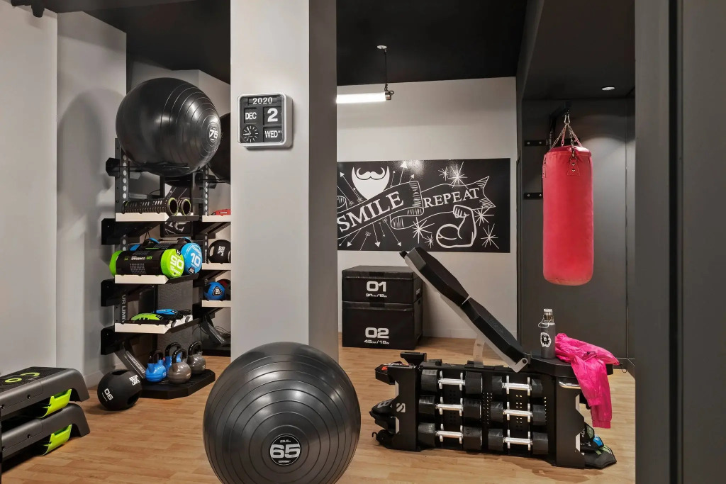 Moxy Lille City