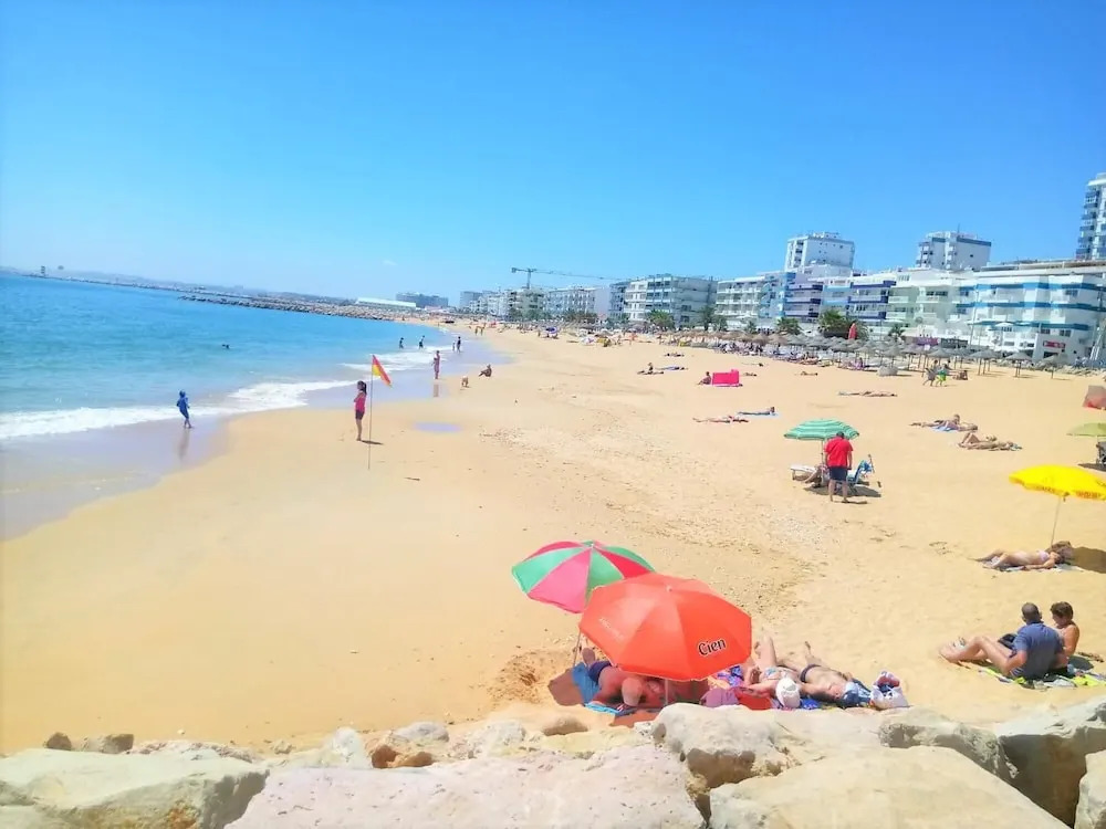 T1 Solaris 200m Praia Wifi