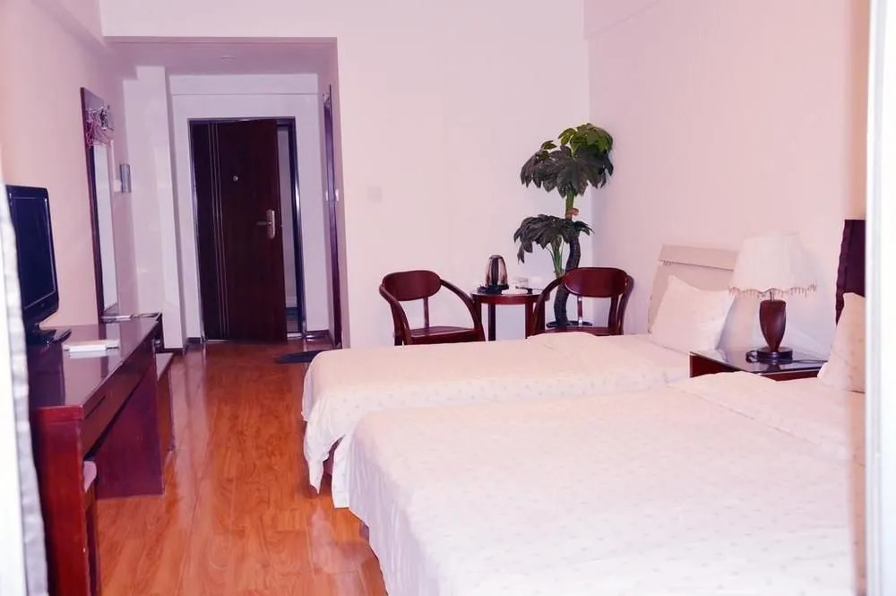 She and He Hotel Apartment