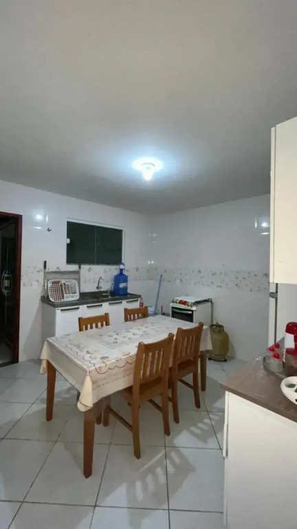 Casa confortável a 5min a pé da praia