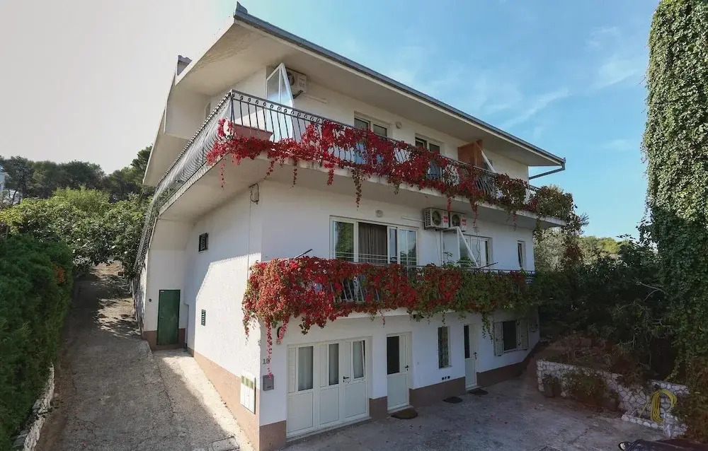 Apartments and rooms by the sea Arbanija, Ciovo - 1125