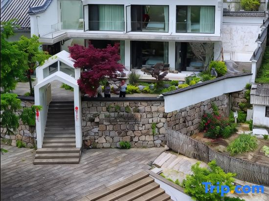 Jiuhuashan yimingyouju Homestay