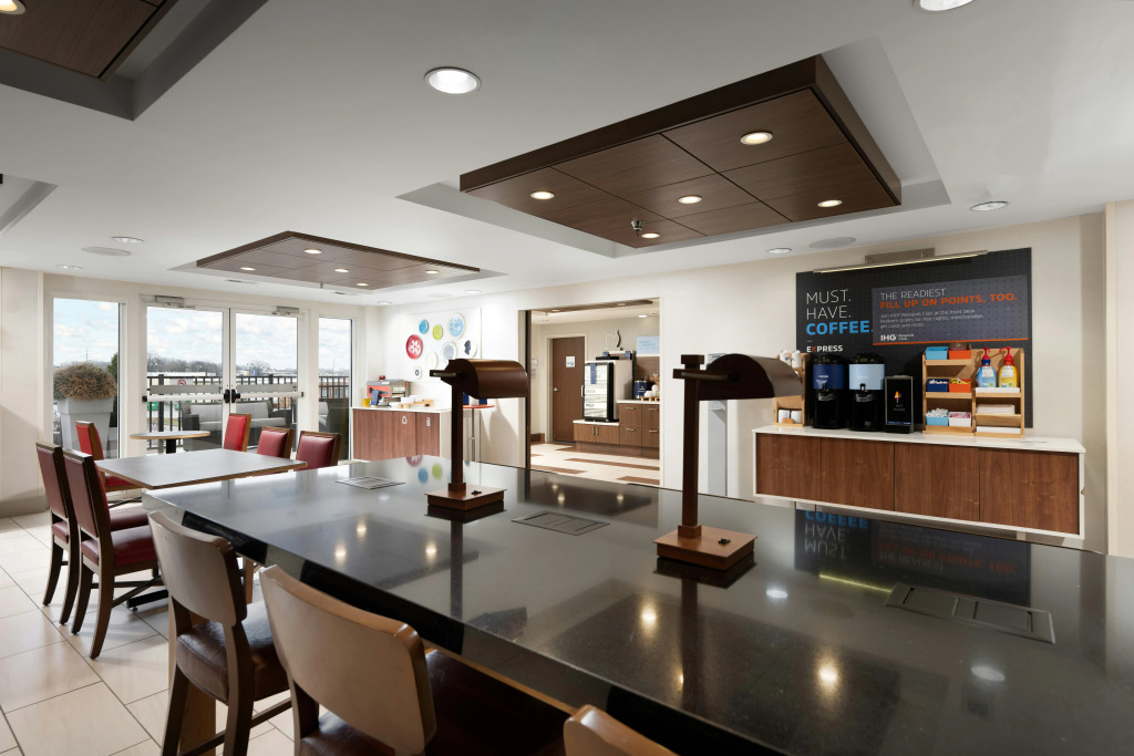 Holiday Inn Express & Suites Chattanooga-Hixson by IHG