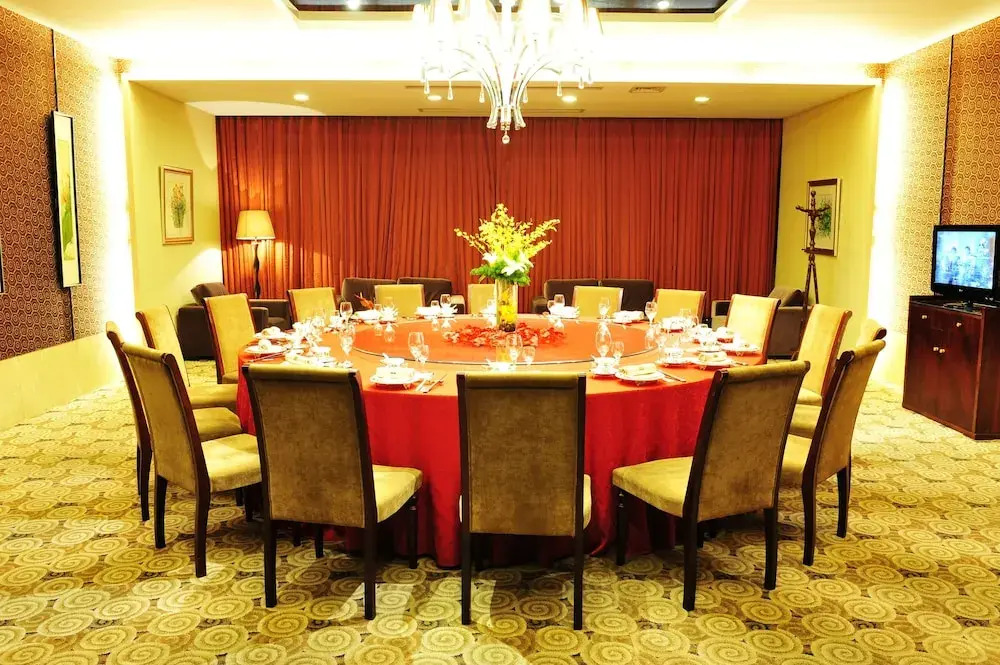 Longting New Century Hotel Qiandao Lake