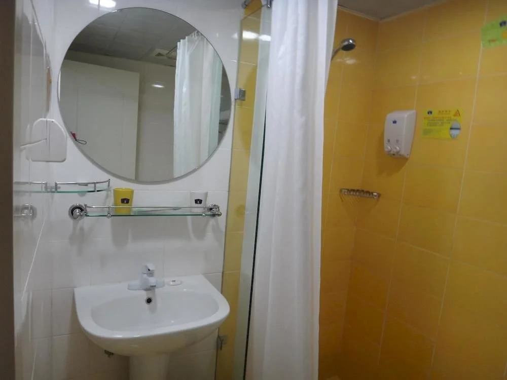 Home Inn Style Golden Chengdu Wenshuyuan Metro Station