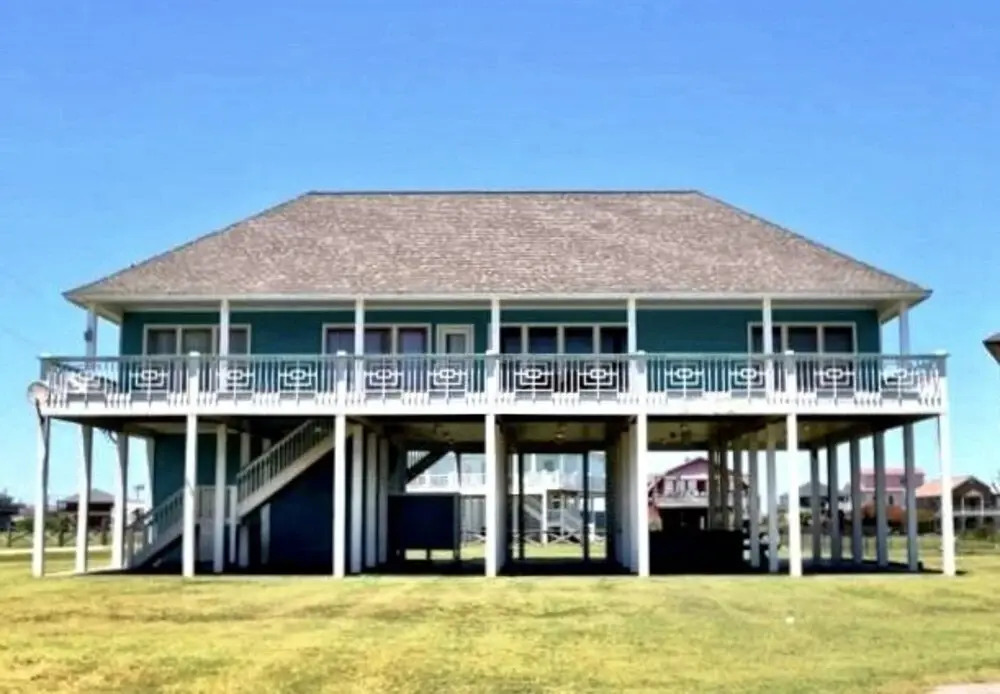 A Little Slice of Paradise - 4 Br Home