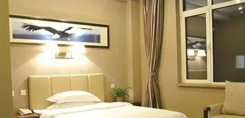 Yiya Business Hotel