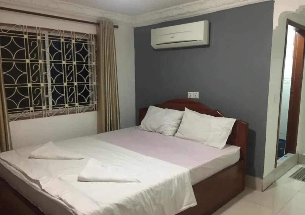 Hang Pich Airport Guesthouse