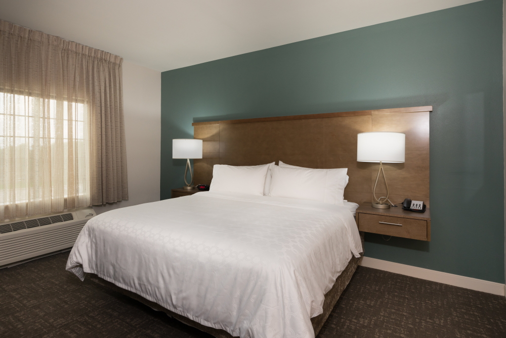 Staybridge Suites - Lake Jackson by IHG