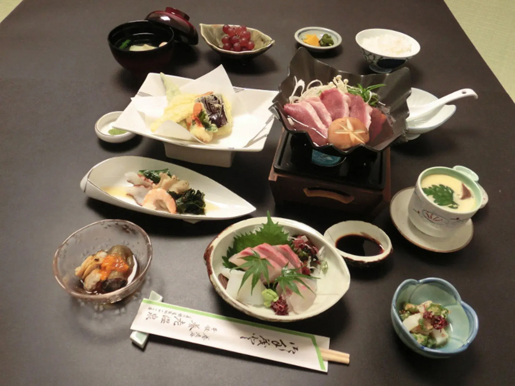 Yourou Onsen Honkan
