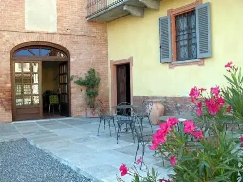 Cascina La Carlotta
