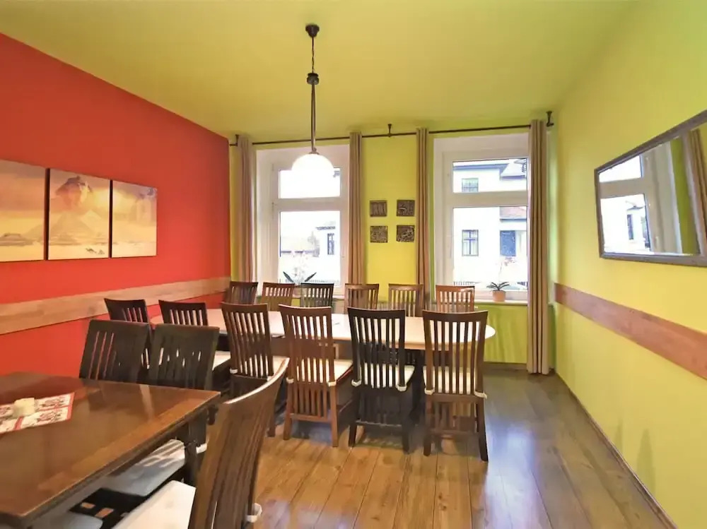 Exklusives Gruppenhaus mit home cinema