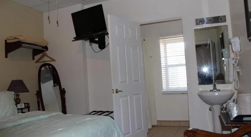 Ruebel Hotel