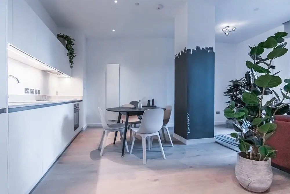 Superior 1 bed in Hill House