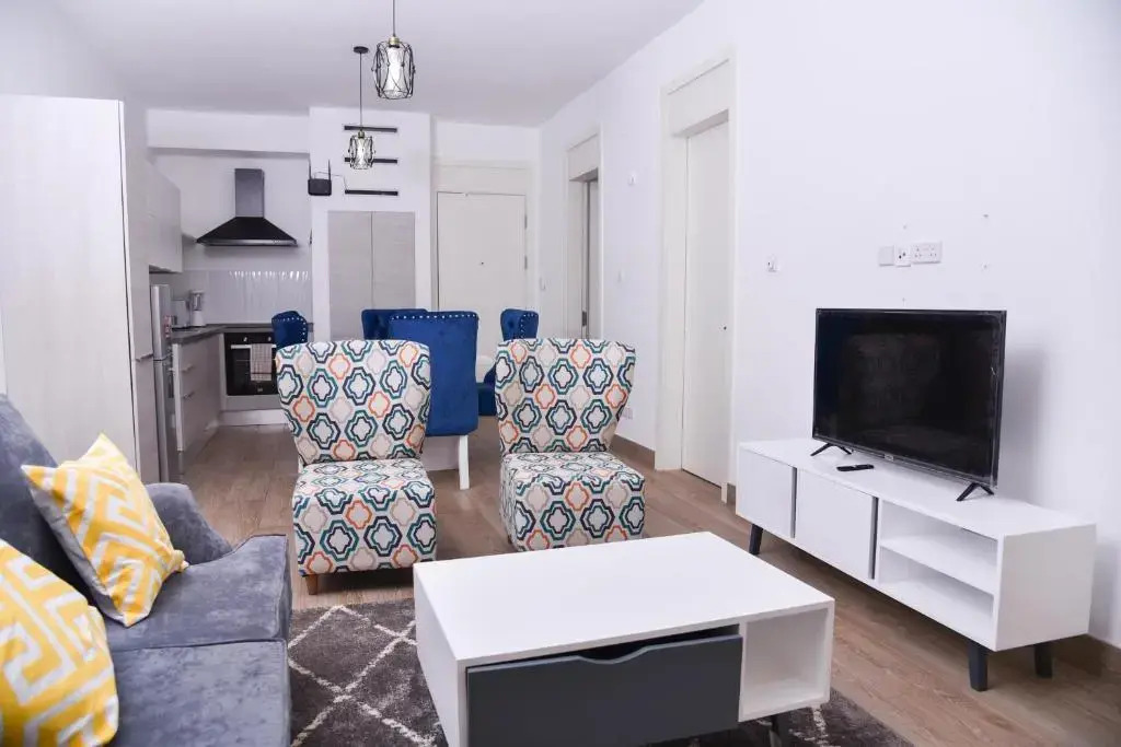 2bdr luxury apartment 16th floor