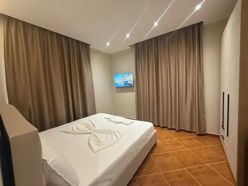 Kalpazo Rental Hotel Tommy Durres