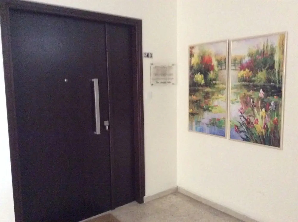 The Central Suites