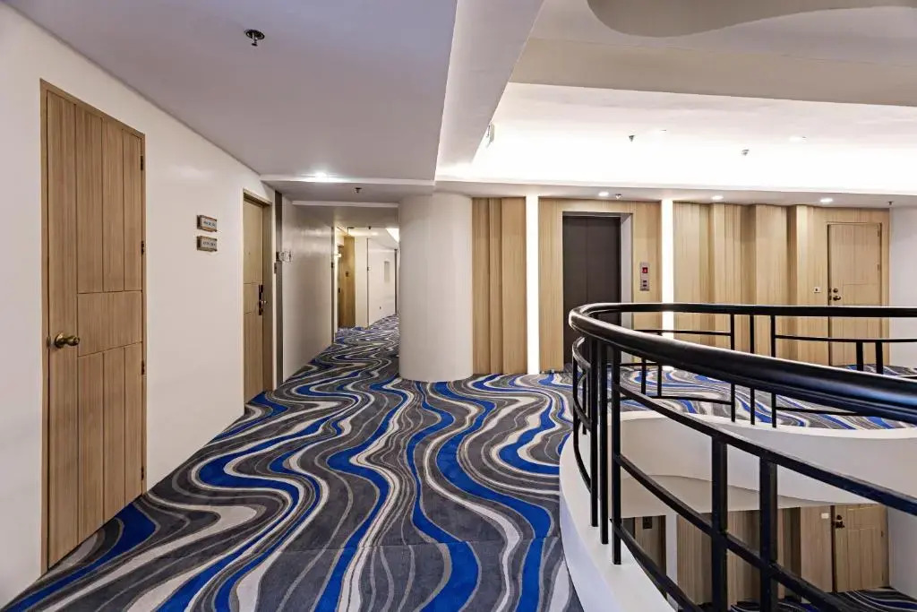 Sarrosa International Hotel and Residential Suites