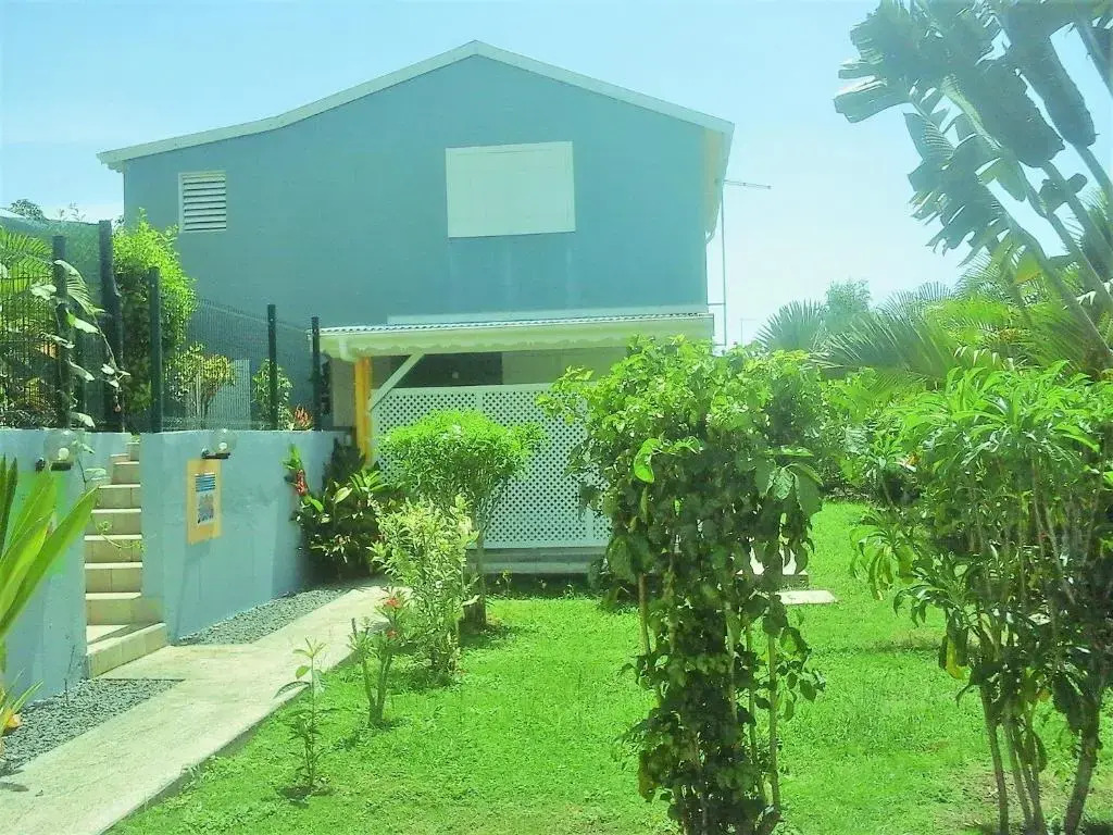 Bungalow With one Bedroom in Sainte-anne, With Enclosed Garden and Wif