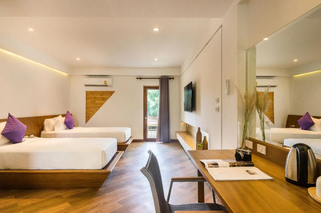 White Sand Samui Resort